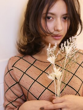 モホーク(MOHAWK) 【MOHAWK中目黒】リップバングで魅せるアンニュイミディ