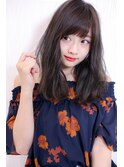 『BELEA』暗髪ナチュラル×くせ毛風セミロング