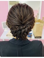 アマレット 東京駅八重洲店(amaretto)&nbsp;編みねじりアップ