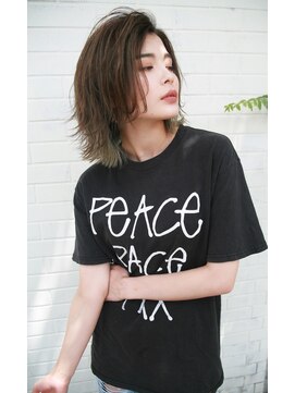 ナイン 麻布十番(NINE) ☆外ハネミディアムレイヤーボブ☆