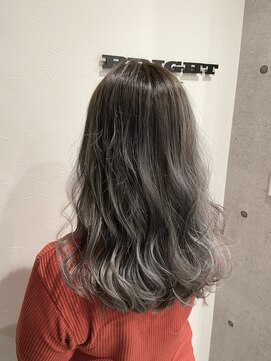 ブライトヘアー(BRIGHT hair) ホワイティバレイヤージュ