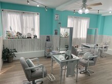 サロンドゥレゴッド(Salon de ReGod)