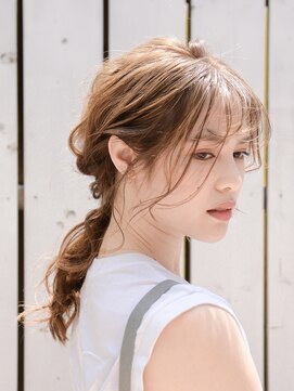 ロアー ヘアー ブリオ(RAWR hair Brio) 【RAWR】大人ゆるポニー_ロングヘアアンジ