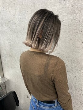 イキ 表参道(iki omotesando) モード/無造作ウェーブ/大人ガーリー[表参道駅]