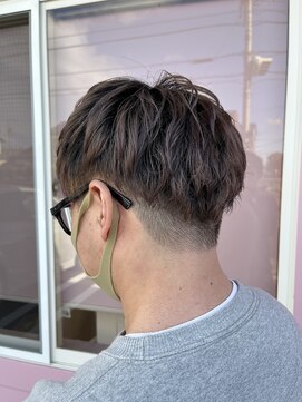 ハグクレア(HUG CLAIRE) ディープグレージュ