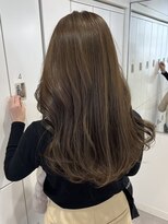 ラルムバイシー 新宿(LARME by Sea)&nbsp;ケアブリーチオリーブベージュ×レイヤーカット(韓国/新宿/前髪)