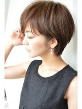 ナインオクロック 津志田店(9o'clock) 大人気！大人耳かけショートボブ