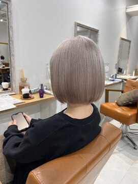 ネイロ 錦糸町(NeiRo) 魅力倍増カールセミディシアーカラーダークアッシュショートヘア