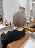 魅力倍増カールセミディシアーカラーダークアッシュショートヘア
