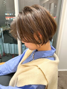 カロン バイ ジーナ 柏の葉キャンパス(Kalon by Zina) デザインカラーショートボブ【kalon 柏の葉キャンパス 安藤渉】