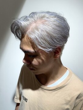 リコラックスビー 中百舌鳥(LICO LUXBE) メンズホワイトセンターパート☆