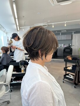 アルトル 池袋(altru) 大人のゆったりショートボブ　元重