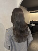 ユッカ 梅田(YUCCA)&nbsp;【 YUCCA 】大人可愛いレイヤーカット/オリーブグレージュ