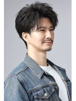 リップス レイ ギンザ(LIPPS Ray GINZA)&nbsp;ツーブロ刈り上げ大人カキアゲパーマ横顔決まる30代男性