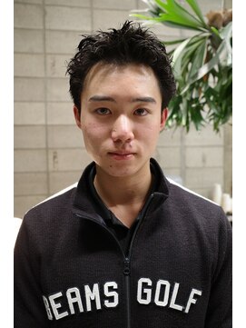 ウェウェ(wewe) 動かしやすさ抜群　刈り上げなしアクティブショート