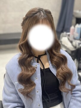 クラン 北新地店(Clan) ねじりハーフツイン／北新地ヘアセット