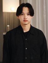 リック(LIC)&nbsp;大人センターパート×ニュアンスフェザーパーマ