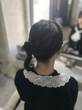 アイビー 新宿(IVY) お団子サイドポニー