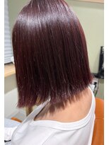 ミル バイ インスヘアー(MIRU by INCE HAIR)&nbsp;秋冬に人気のボルドーカラー　切りっぱなし