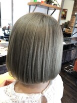 ヘアスタジオ ガロウ(hair stuido garou)&nbsp;透け感と透明感あるアッシュグレージュ