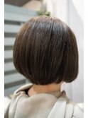 潤艶　前下りボブ