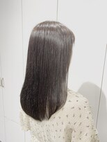 ジーニー 横浜(giinii)&nbsp;giinii_モテ髪ロング_オリーブカラー_髪質改善