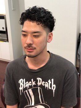 ヘアースタジオ BBSバーバー(BBS Barber)の写真/【王子駅3分】眉毛で第一印象は変わります。マスクをしていても、清潔感のあるイケてるスタイルで好感度UP!