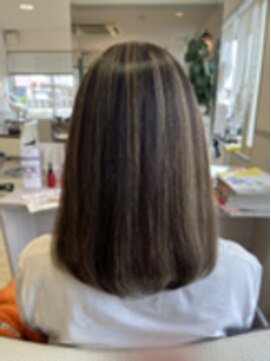 オッジ ヘアー 深谷店(Oggi Hair) コントラストハイライト