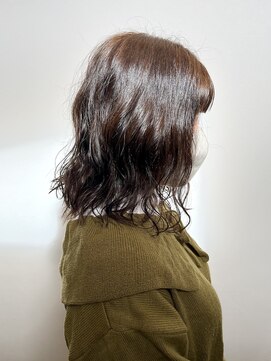 ヴィーダ(vida) 【vida まりな】伸ばしかけボブディ　ふわふわパーマ