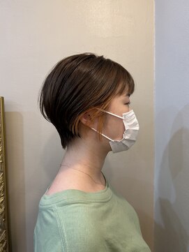 エルムトウキョウ(ELM Tokyo) ベージュショート/イヤリングカラー