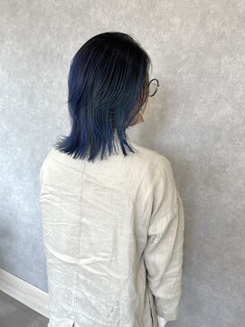 ムード タテマチ(mood tatemachi) ハイレイヤーウルフ×ブルーグラデーション