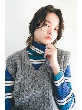 ベンジー 沖縄店(benji) 大人可愛いゆるいパーマウルフ　代々木上原