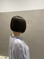 オン(ON)&nbsp;前下がりボブ