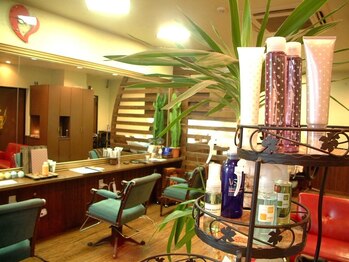 ラタン ヘアメイク(rattan hair make)の写真/《1日2名様限定：カラー＋巻き髪風デジタルパーマ＋ヘッドスパ8999円》高宮駅徒歩30秒と駅近で通いやすい＊