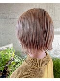 ショートボブ