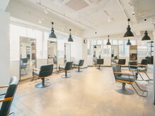『通い続けたい。』と思っていただけるような空間づくり[新宿/新宿駅/西武新宿新宿駅/レイヤー/縮毛矯正]