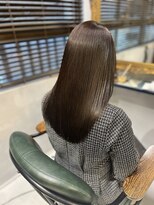 ヘッドルーム ディスティネーション(Head Room Distination) スピエラ酸性ストレート/艶髪/顔まわりレイヤー