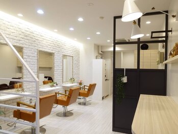 ラフェル(Rafel)の写真/豊田駅徒歩1分◆大人女性ならではのお悩みもお気軽に＊"あなたらしさ"を大切にした似合わせを叶えます◎