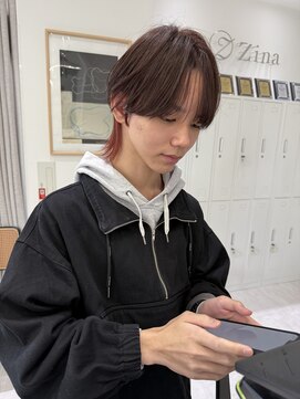 ジーナ 天神(Zina) 中性ウルフ/インナーカラー