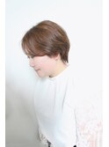:メンテナンス　:センターパートショート　:ブラウンベージュ