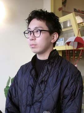 ヒントステーション フォーメンズ(HINTSTATION for Men's) 〈浅草 半個室〉 刈り上げないベリショ/ニュアンスパーマ