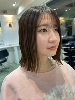 ドクターズサロン レラパール&nbsp;シースルーバング/切りっぱなしボブ/外ハネ/秋カラー/うるツヤ