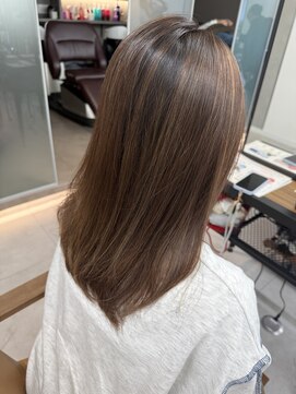 シエル バイ ケンジ 登戸 生田(CIEL by KENJE) ママさんにおすすめ中明度ナチュラルハイライト