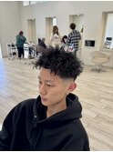 スパイキーショート×ツイストピンパーマ【Lond伊藤メンズ】