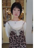 リップラインボブ×顔周りレイヤーカット
