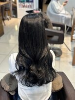 ロハスバイケンジ(LOHAS by KENJE) ロング×ゆるめコテ巻き風パーマ♪大人可愛い柔らかヘア◎