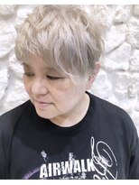 モアナ バイ ヘッドライト 武蔵小杉店(Moana by HEADLIGHT)&nbsp;ホワイトブロンド#小顔ショート#イメチェン#デザインカラー