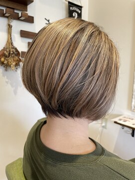 ヘアー アトリエ ココ(hair atelier COCO) 襟足軽めのショートボブスタイル