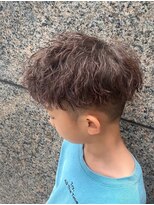 クオンヒール 淀屋橋店(QUON HEAL)&nbsp;スペインカール/スパイキーショート/フェザーパーマ/フェード