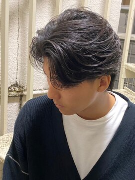 エルマーク 梅田(L-MARK) センターパートニュアンスパーマ韓国カルマパーマコンマヘア